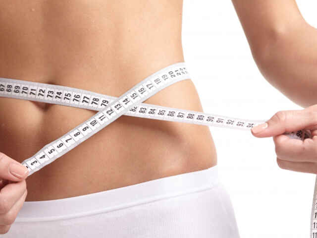 ダイエットで1ヵ月に落とす体重の目安とは？