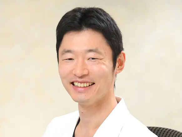 佐藤 尚栄 院長