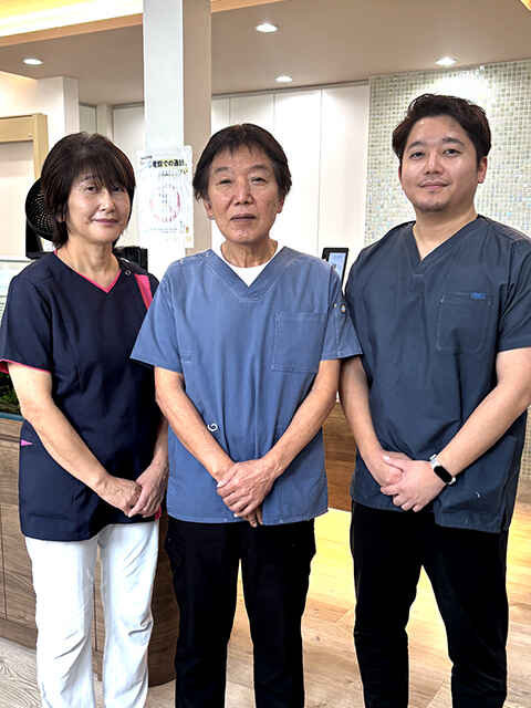 秀島 潔 院長＆郁代 副院長&能 先生